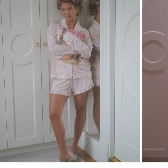 Djerf Avenue Go Slow Ruffle Shorts Summer Island - Picture 3 of 5